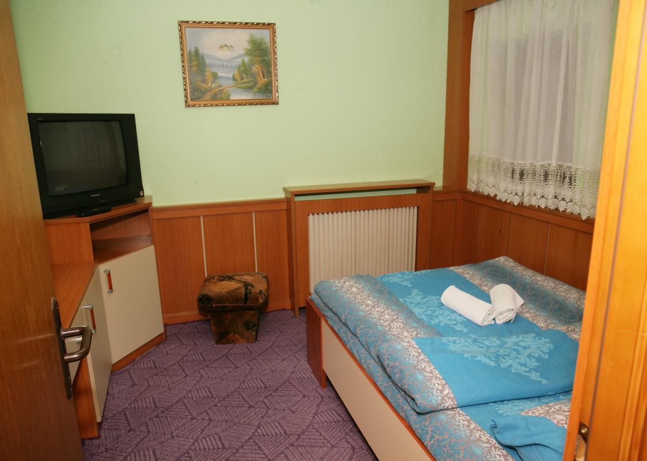 באניה לוקה Motel Nana מראה חיצוני תמונה