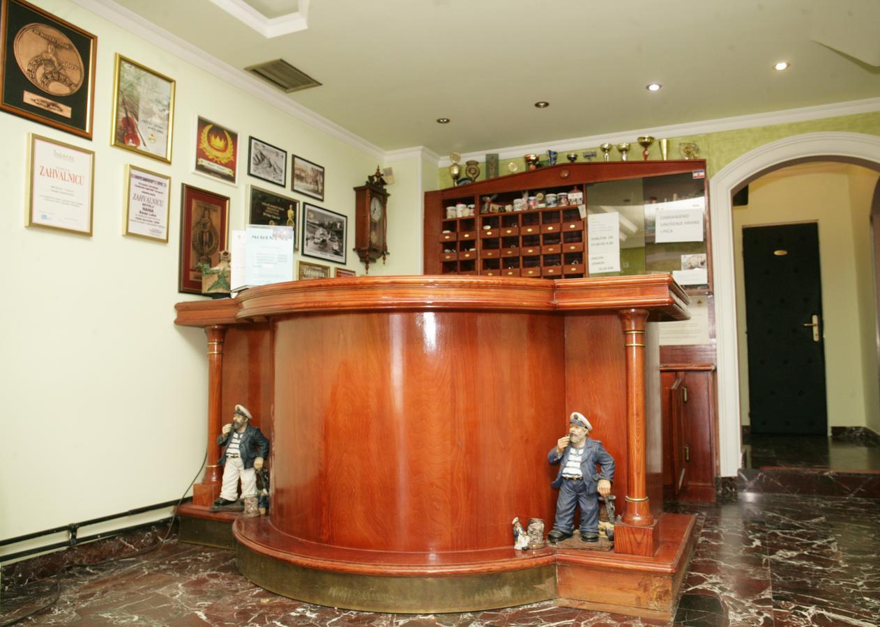 באניה לוקה Motel Nana מראה חיצוני תמונה