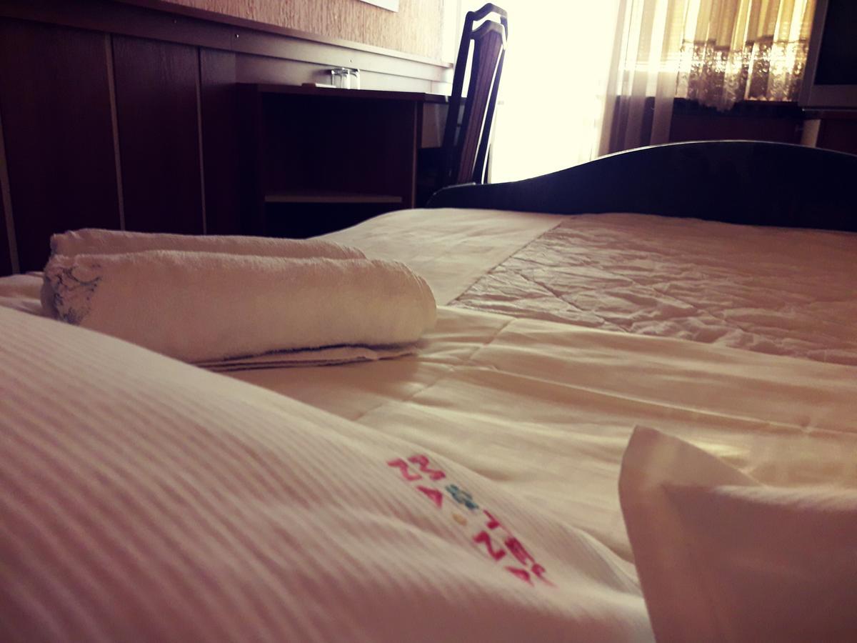 באניה לוקה Motel Nana מראה חיצוני תמונה