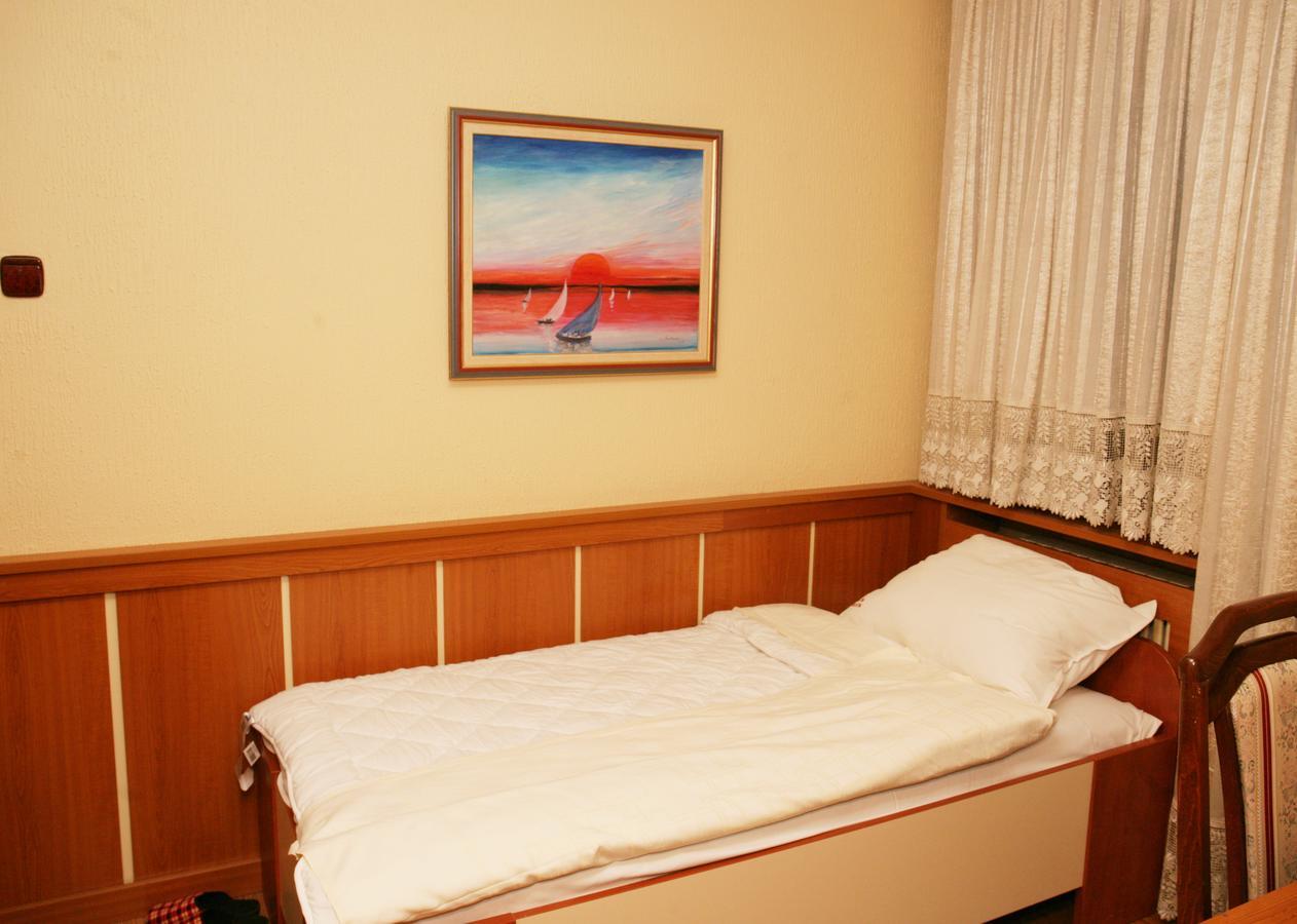 באניה לוקה Motel Nana חדר תמונה