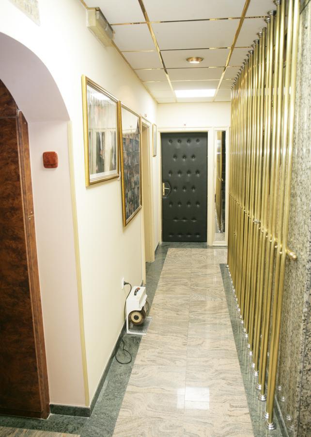 באניה לוקה Motel Nana מראה חיצוני תמונה